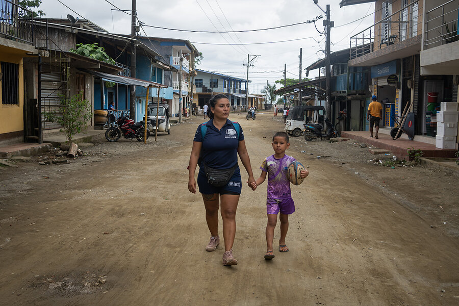 Rugby offers Colombian youths an alternative to gangs